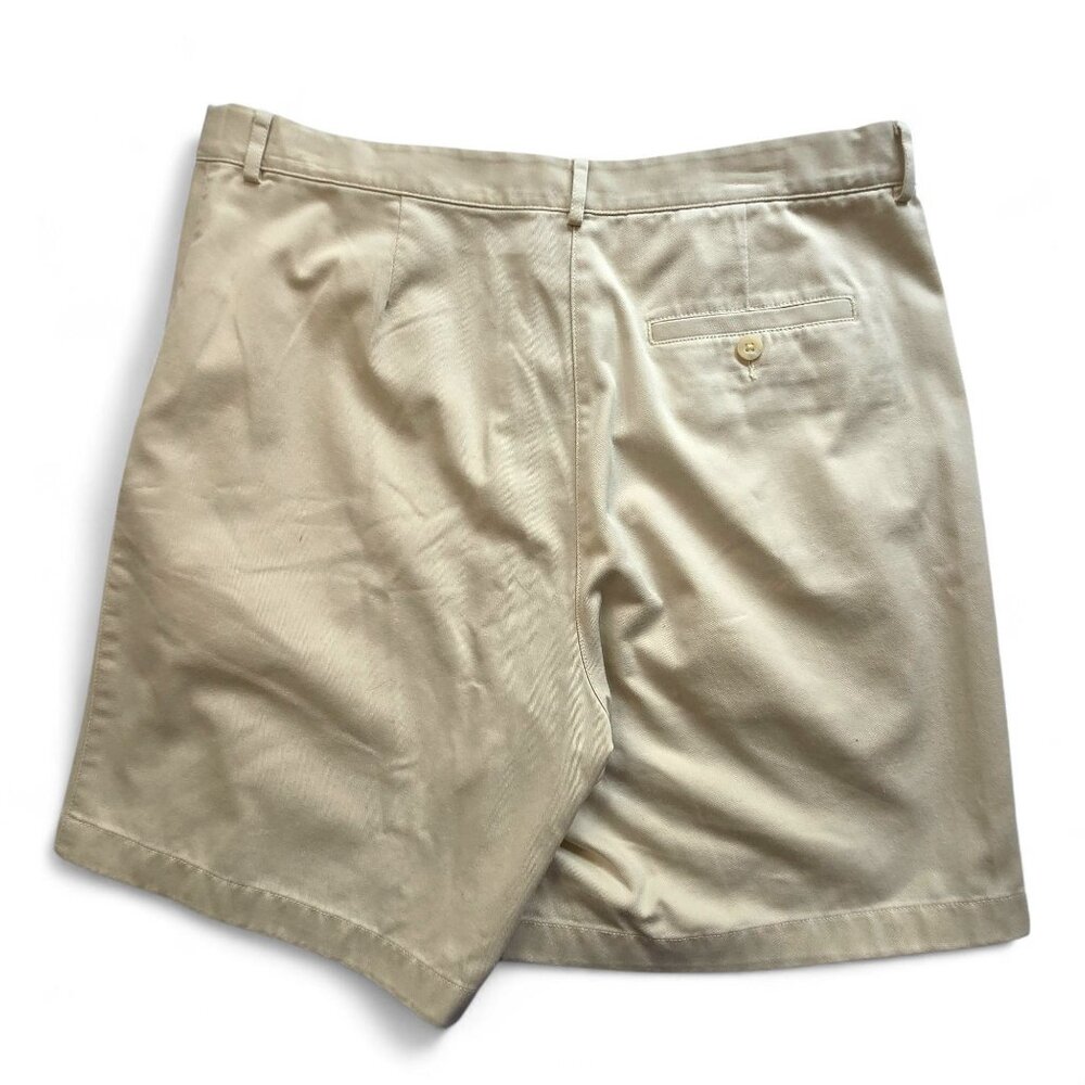 L.L.Bean Classic Fit Cotton Khaki Shorts Adjustable Waist Size 14 Beige - Picture 2 of 12